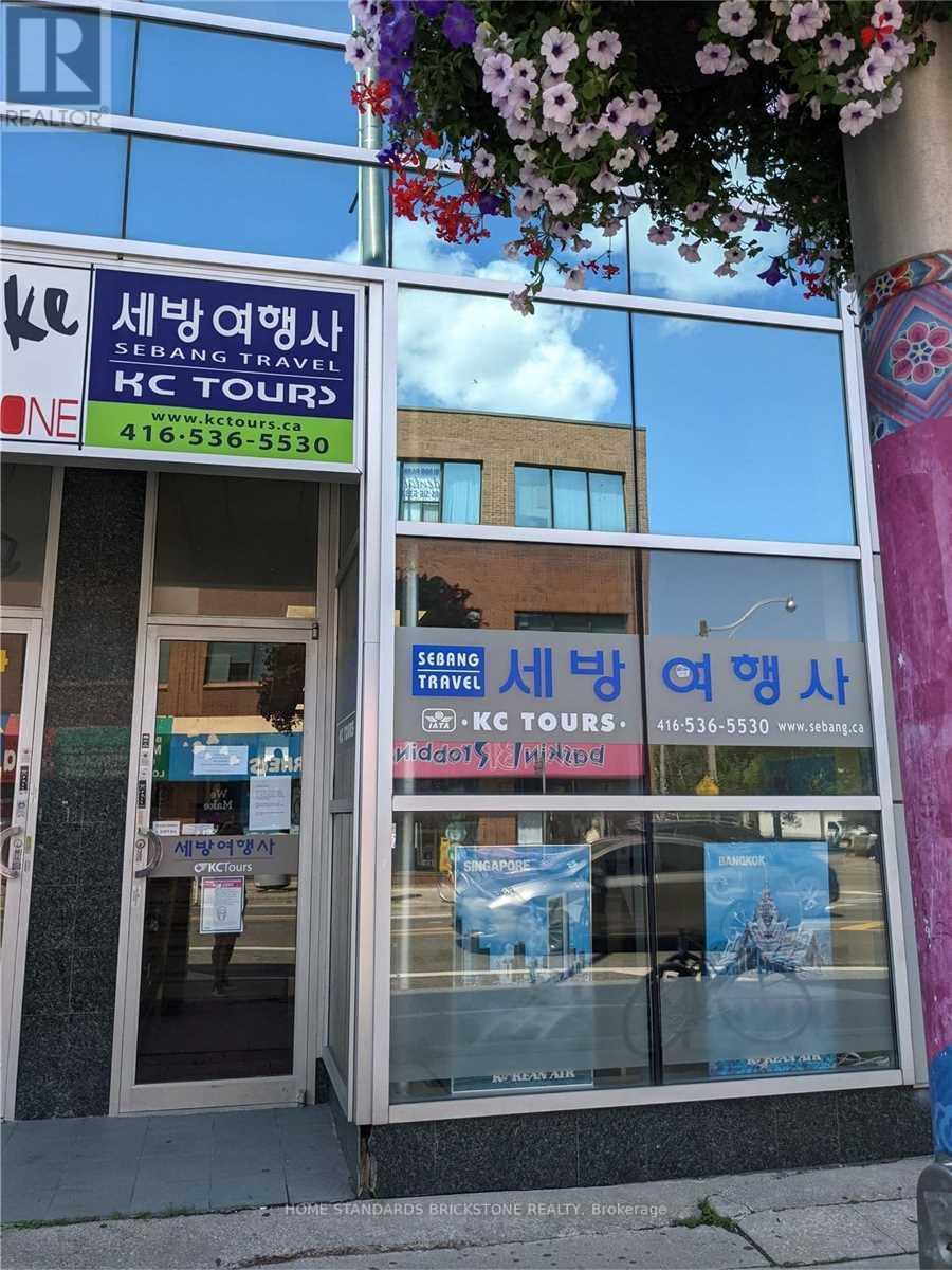 100 - 721 Bloor Street W, Toronto, Ontario  M6G 1L5 - Photo 9 - C11898170