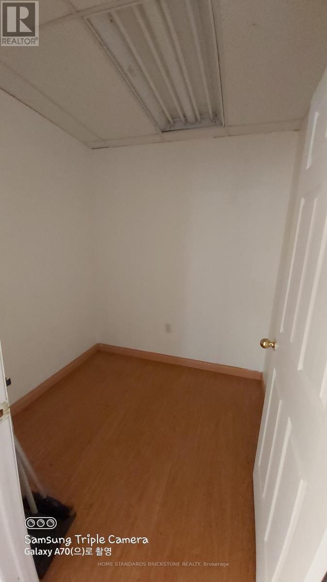 202 - 719 Bloor Street W, Toronto, Ontario  M6G 1L5 - Photo 11 - C11898175