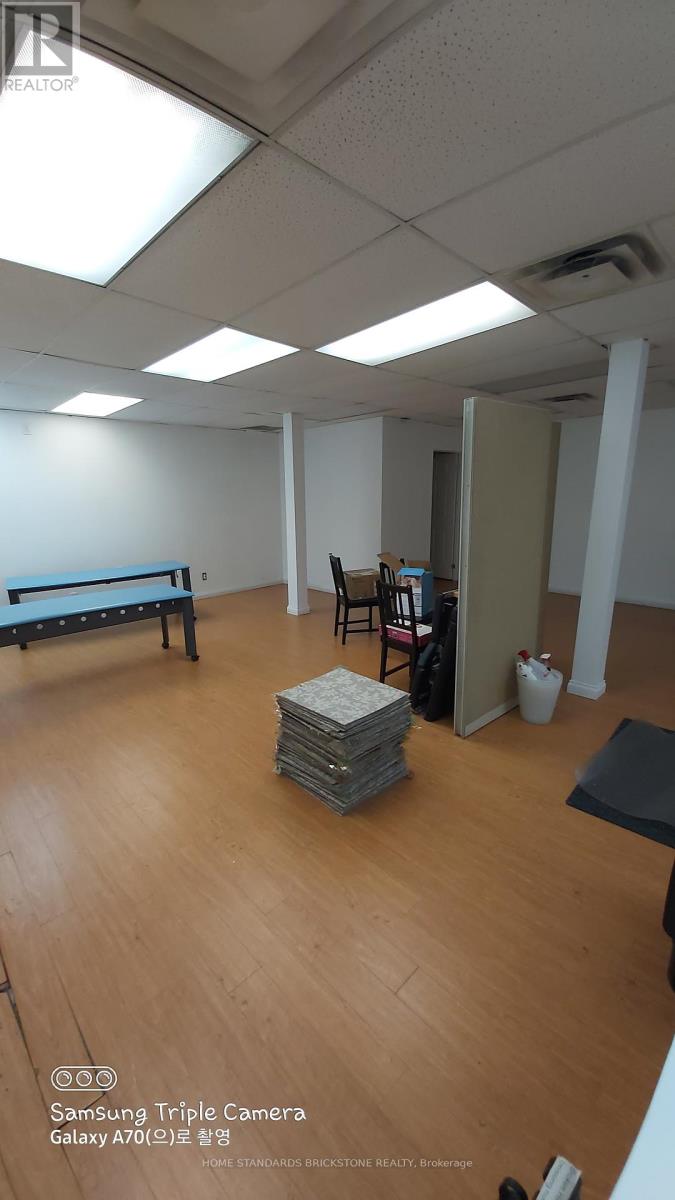 202 - 719 Bloor Street W, Toronto, Ontario  M6G 1L5 - Photo 6 - C11898175