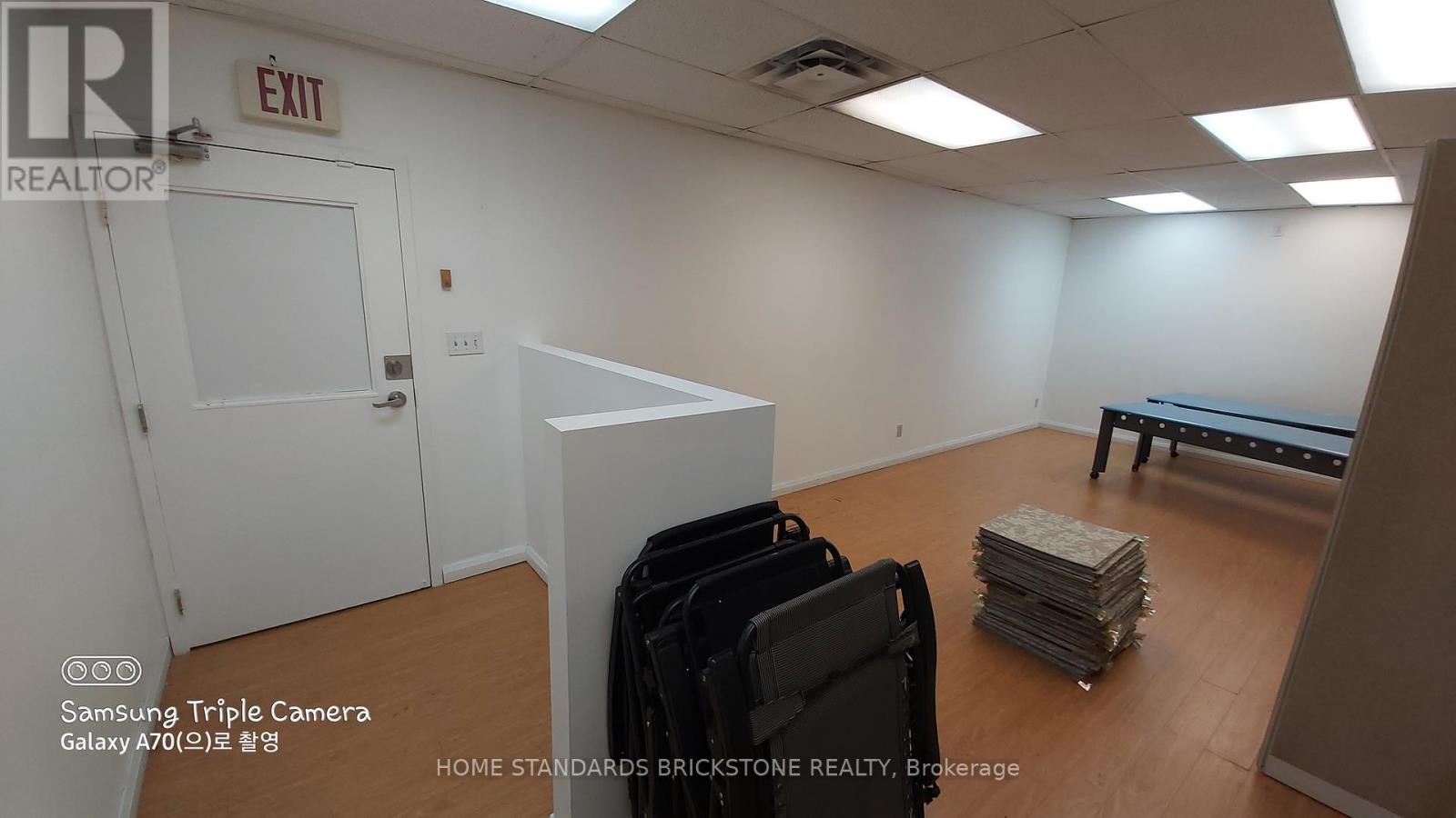 202 - 719 Bloor Street W, Toronto, Ontario  M6G 1L5 - Photo 7 - C11898175