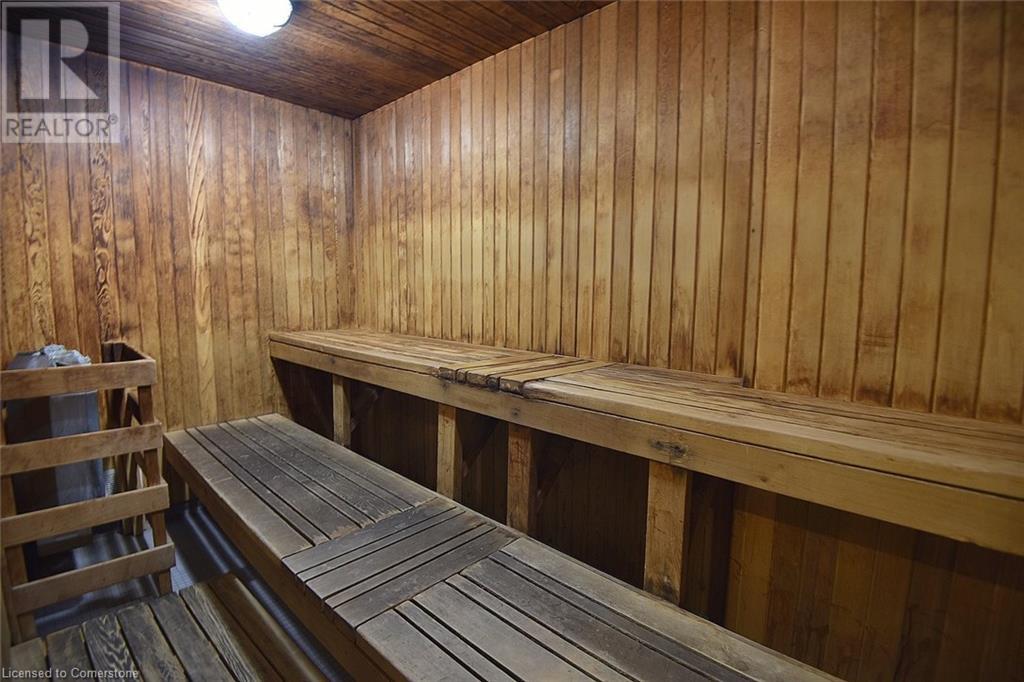 215 Fort York Boulevard Unit# 210, Toronto, Ontario  M5V 4A2 - Photo 33 - XH4205724