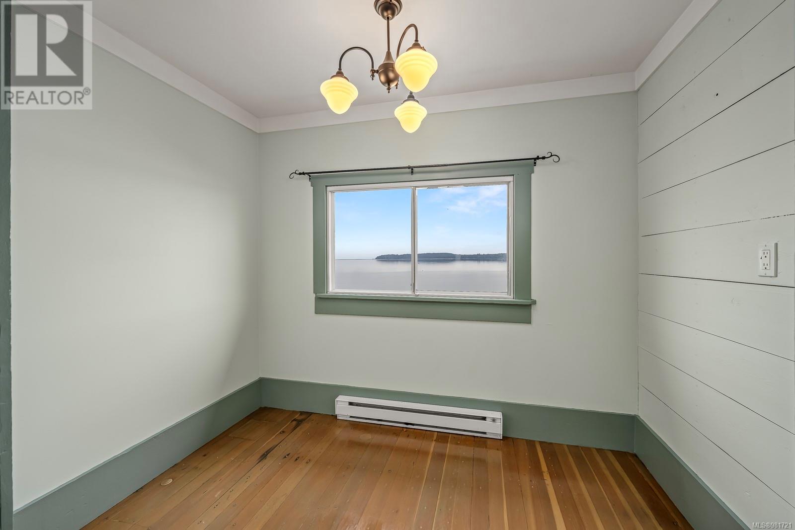 5642 Island Hwy S, Union Bay, British Columbia  V0R 3B0 - Photo 16 - 981721