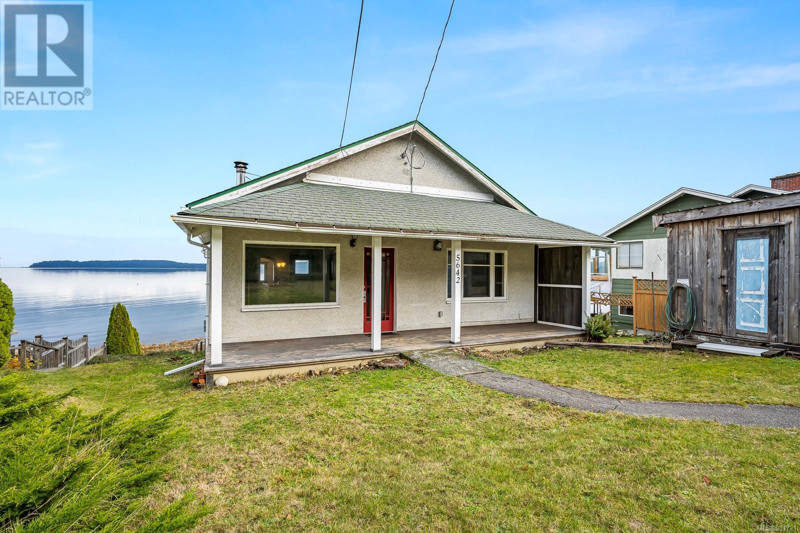 5642 Island Hwy S, Union Bay, British Columbia  V0R 3B0 - Photo 34 - 981721