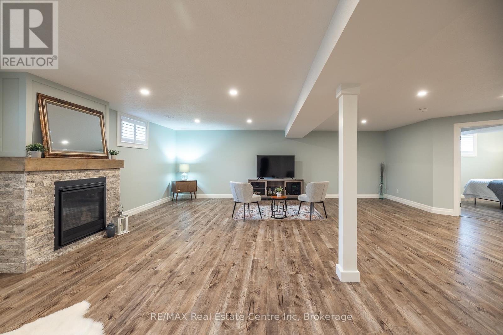 430 Keeso Lane, North Perth, Ontario  N2W 0J3 - Photo 36 - X11898253