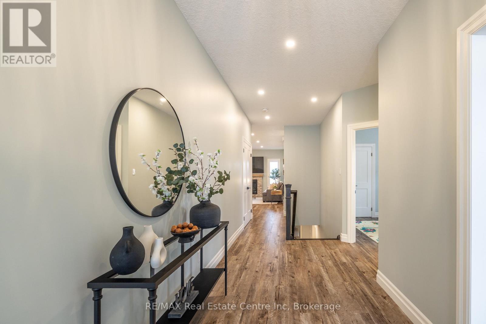 430 Keeso Lane, North Perth, Ontario  N2W 0J3 - Photo 5 - X11898253