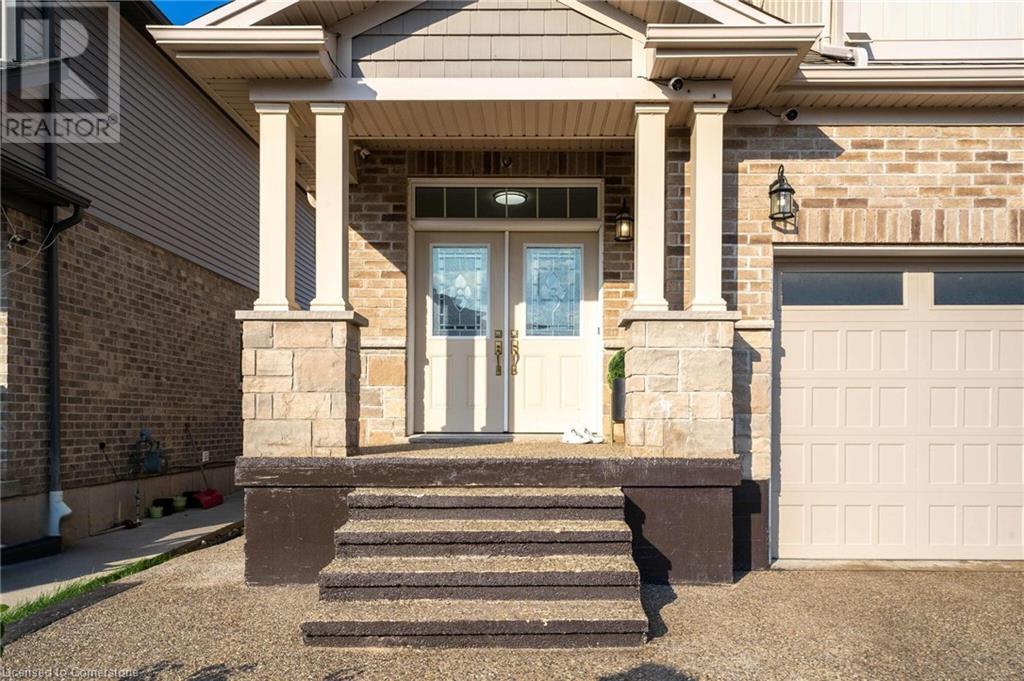 11 Netherwood RoadKitchener, Ontario  N2P 0B7 - Photo 1 - 40686147