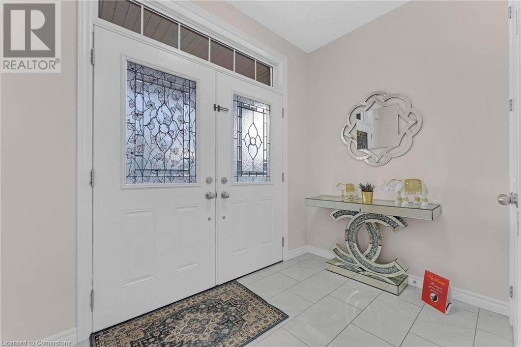 11 Netherwood RoadKitchener, Ontario  N2P 0B7 - Photo 2 - 40686147