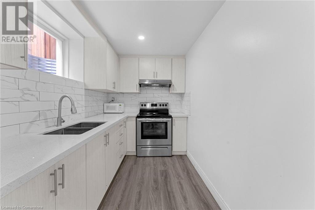 11 Netherwood RoadKitchener, Ontario  N2P 0B7 - Photo 28 - 40686147
