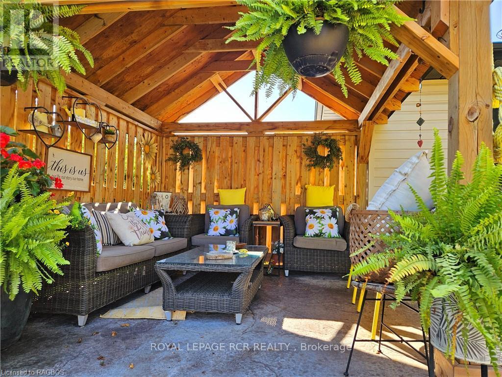 107 Mary Avenue, Georgian Bluffs, Ontario  N4K 5N5 - Photo 38 - X11822914