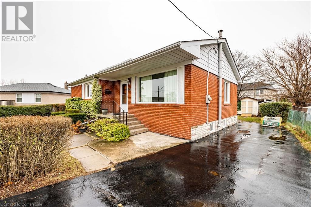 382 Tamarack Circle, Oakville, Ontario L6K 2M9 - Photo 2 - 40686132