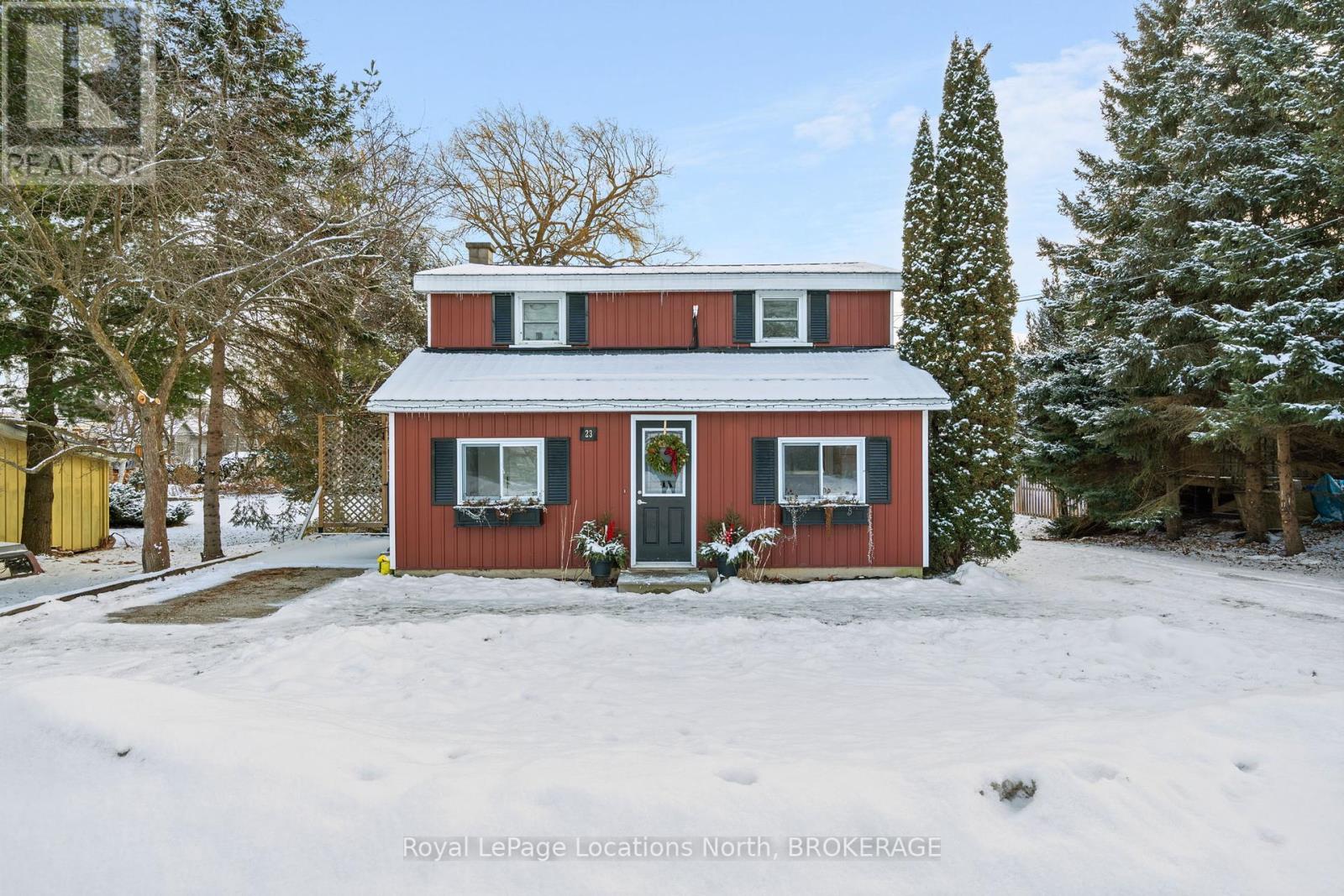 23 Elizabeth Street W, Clearview, Ontario  L0M 1G0 - Photo 1 - S11898294