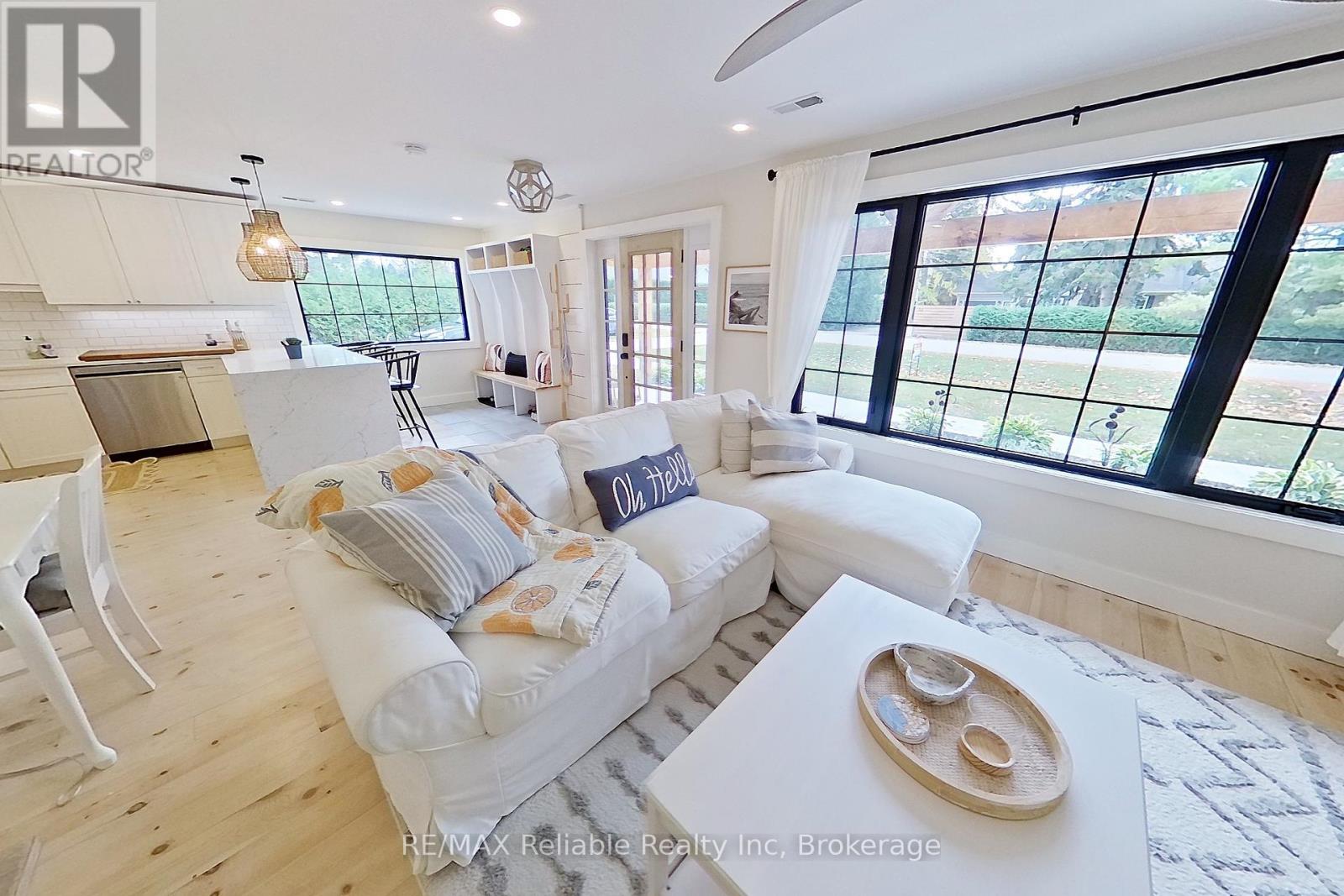 31 Glass Street, Bluewater, Ontario  N0M 1G0 - Photo 13 - X11898344