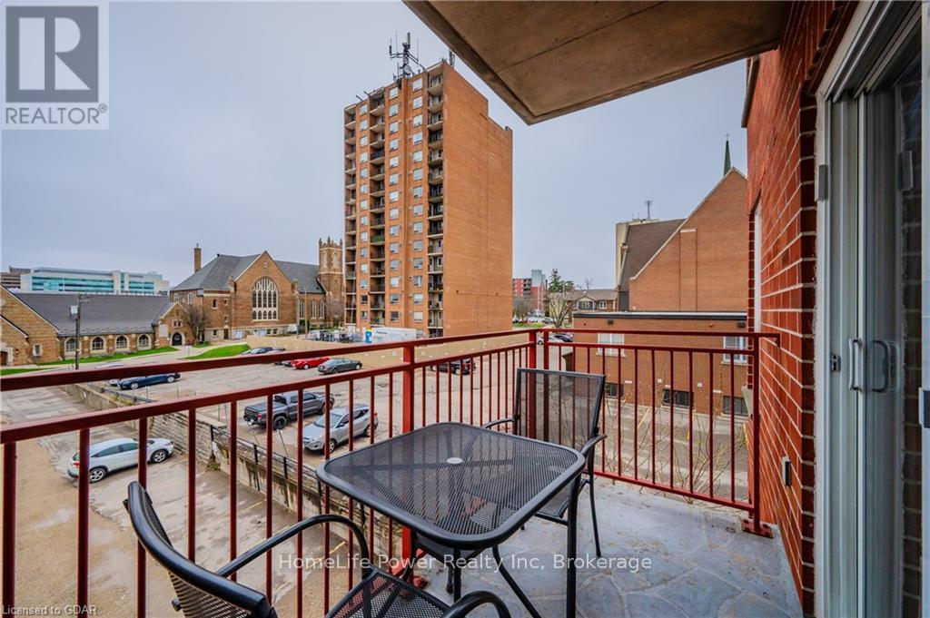 302 - 20 St George Street, Kitchener, Ontario  N2G 2S7 - Photo 8 - X11822865