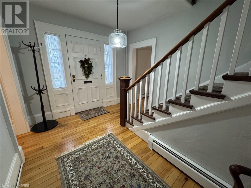 166 North Street, Fort Erie, Ontario  L2A 3R7 - Photo 8 - 40686083