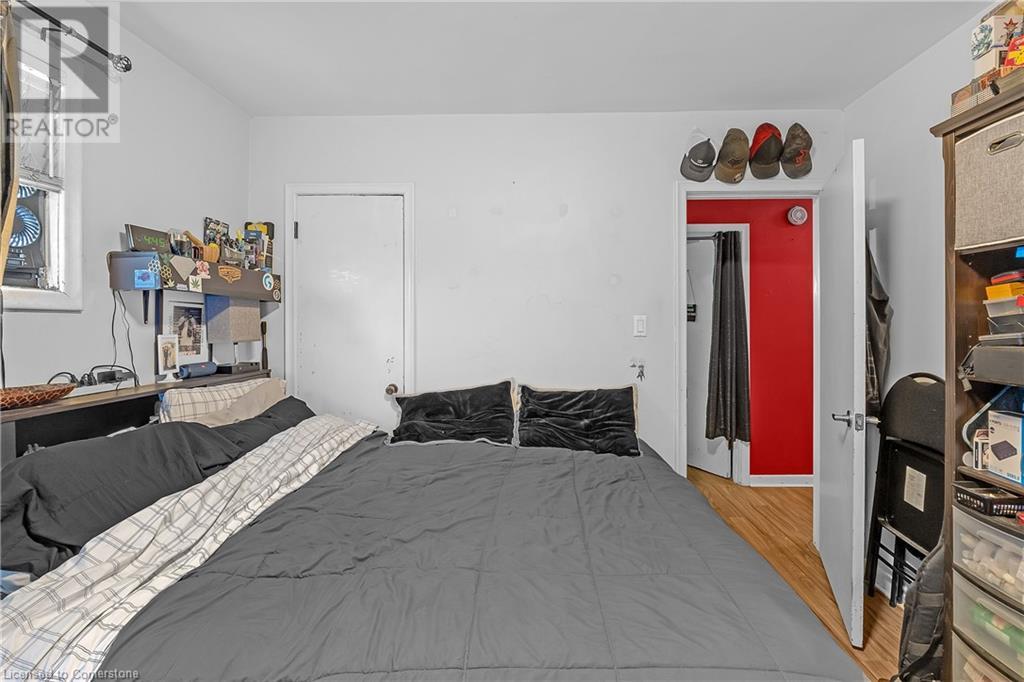 29 Clarendon Avenue, Hamilton, Ontario  L9A 2Z9 - Photo 13 - 40679597