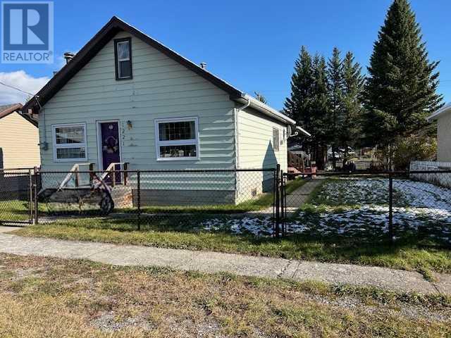 1221 84 Street, Coleman, Alberta