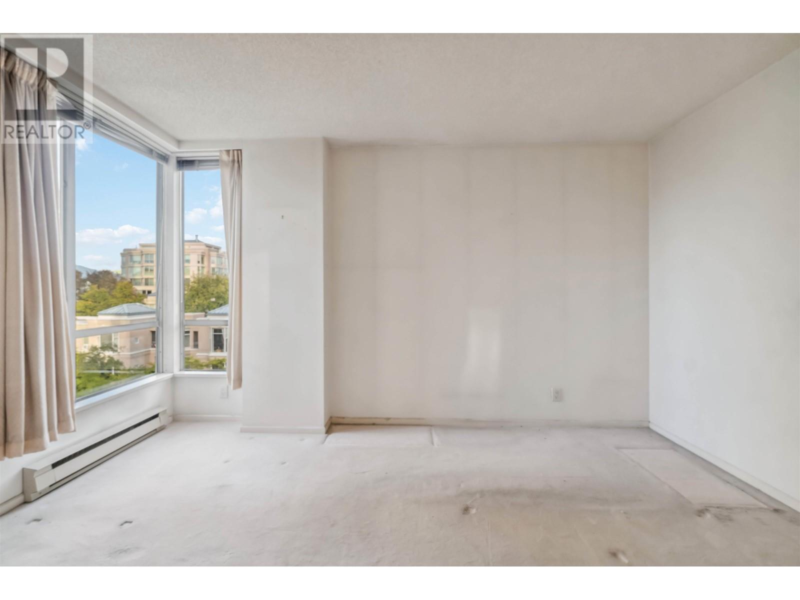 Listing Picture 19 of 31 : 503 2668 ASH STREET, Vancouver / 溫哥華 - 魯藝地產 Yvonne Lu Group - MLS Medallion Club Member