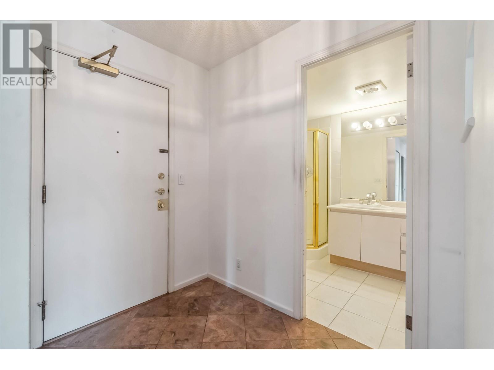 Listing Picture 3 of 31 : 503 2668 ASH STREET, Vancouver / 溫哥華 - 魯藝地產 Yvonne Lu Group - MLS Medallion Club Member