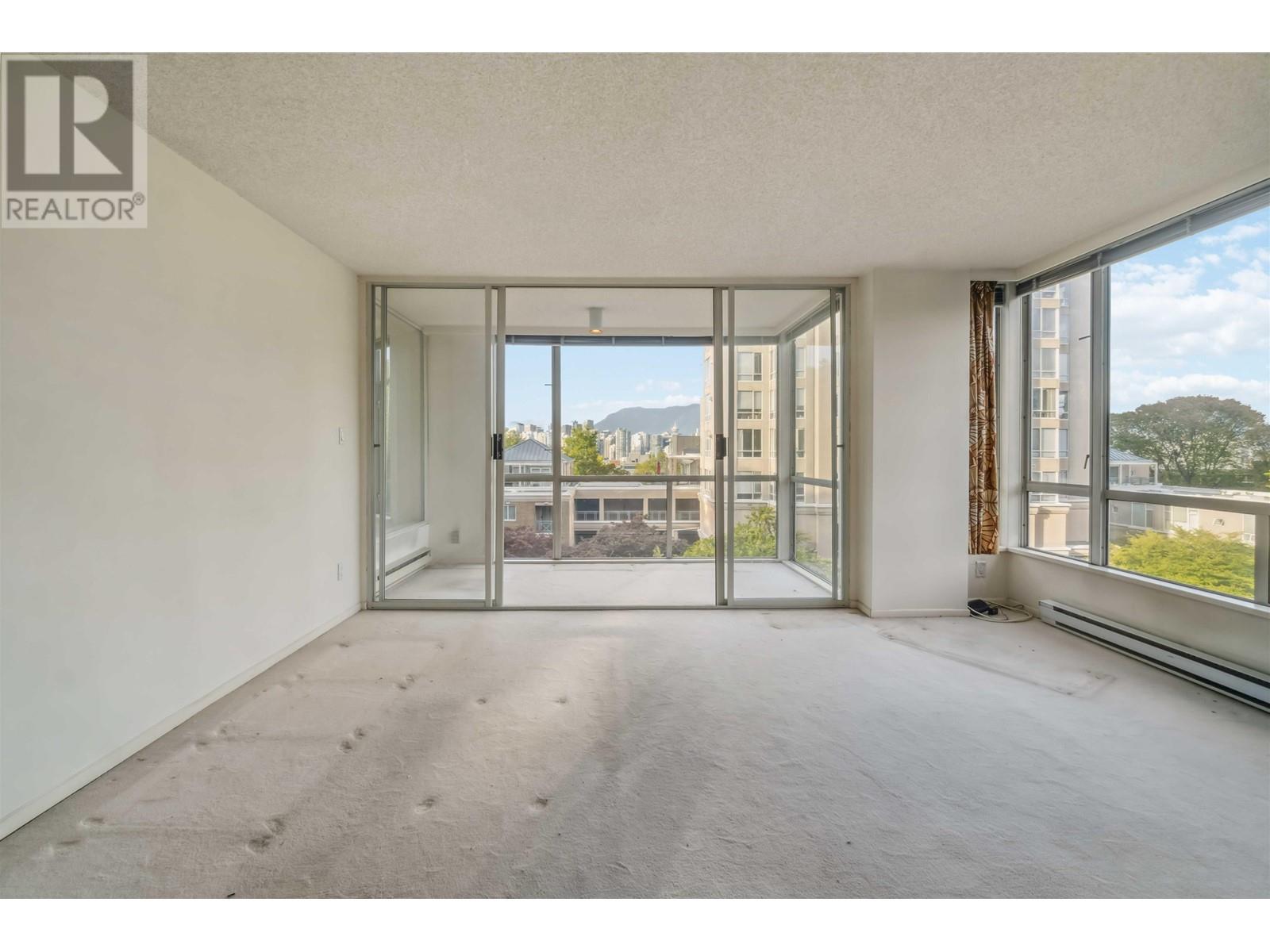 Listing Picture 5 of 31 : 503 2668 ASH STREET, Vancouver / 溫哥華 - 魯藝地產 Yvonne Lu Group - MLS Medallion Club Member