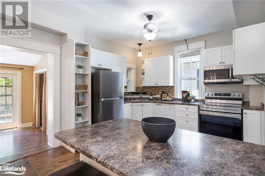 114 Cedar Street, Collingwood, Ontario  L9Y 3A6 - Photo 12 - S10437773