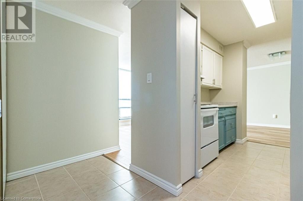 222 Jackson Street W Unit# 305, Hamilton, Ontario  L8P 4S5 - Photo 6 - 40685407