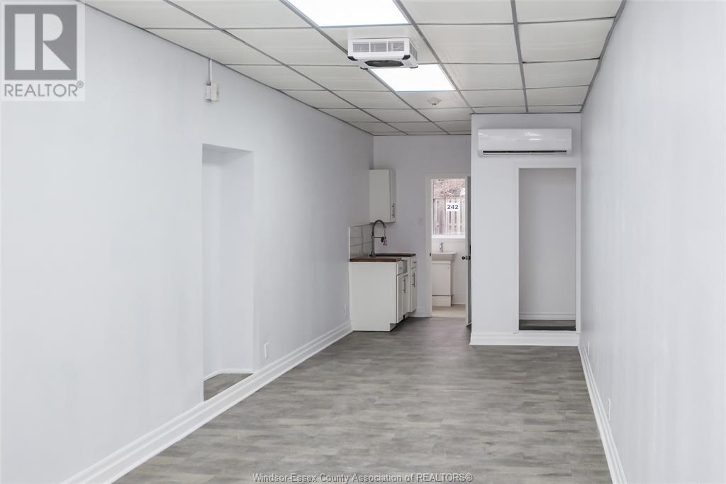 232 Erie Street West, Windsor, Ontario  N9A 6B5 - Photo 2 - 24029653