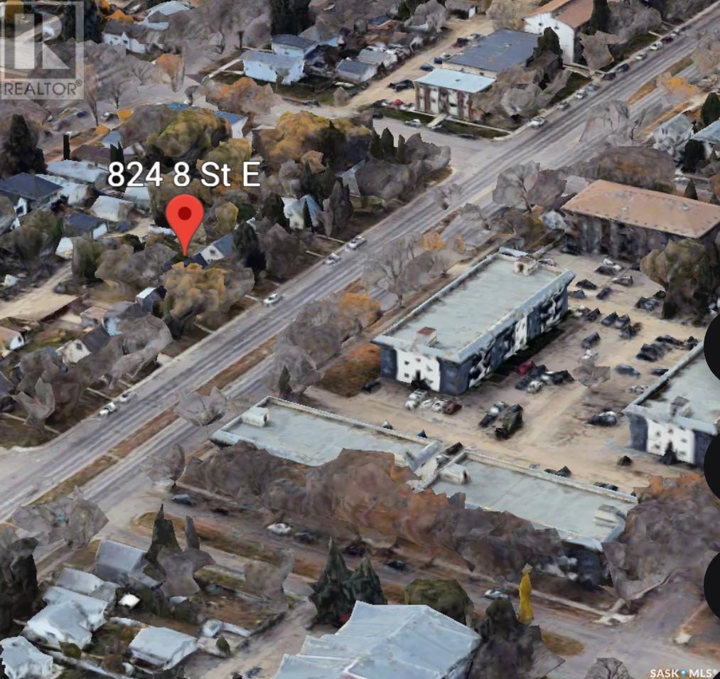 824 & 828 8th STREET E, saskatoon, Saskatchewan