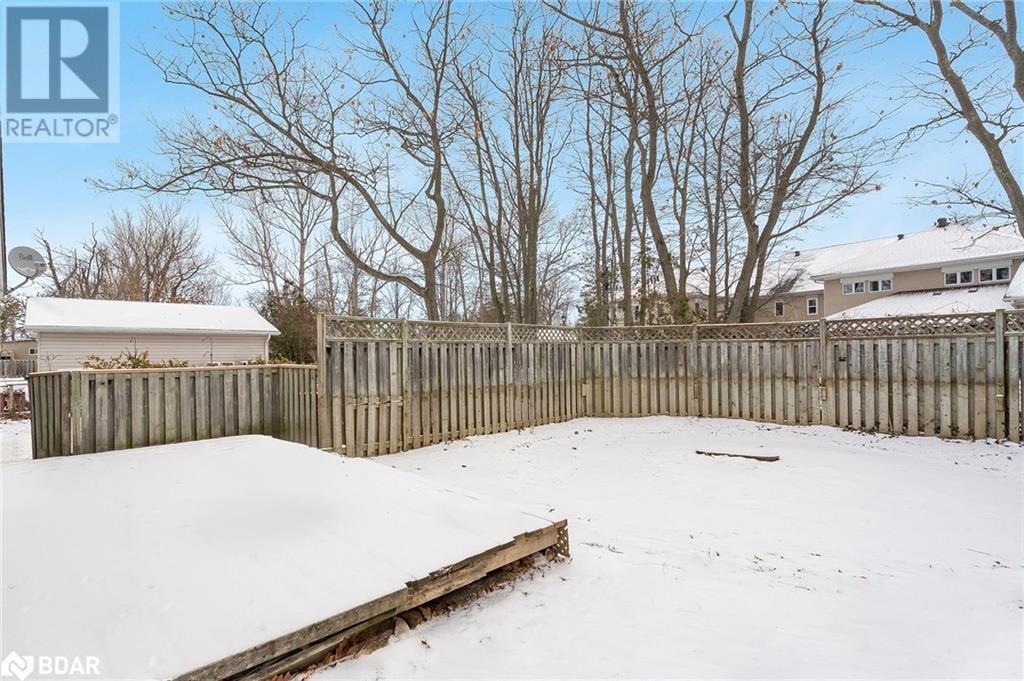 55 River Avenue Crescent, Wasaga Beach, Ontario  L9Z 2K6 - Photo 12 - 40685117