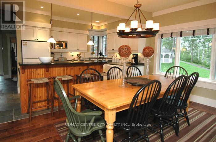 Villa16 - 1020 Birch Glen Road, Lake Of Bays, Ontario  P0B 1A0 - Photo 2 - X11898735