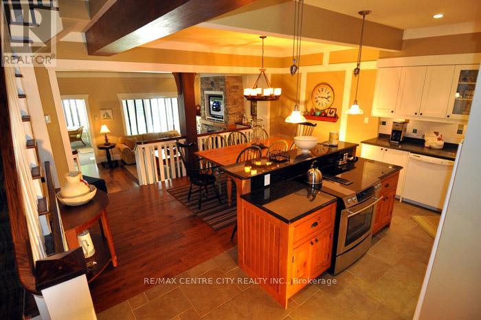Villa16 - 1020 Birch Glen Road, Lake Of Bays, Ontario  P0B 1A0 - Photo 8 - X11898735