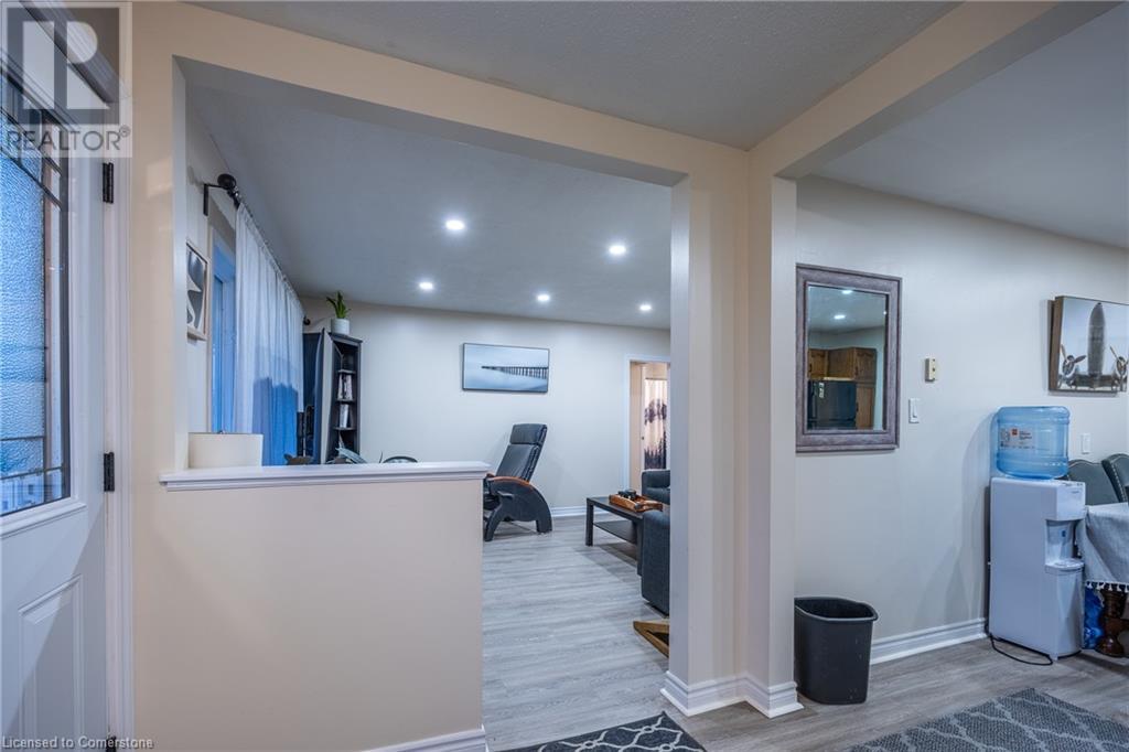 594 New Lakeshore Road, Port Dover, Ontario  N0A 1N3 - Photo 8 - 40685394