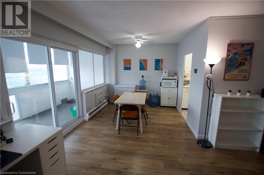 45 Westmount Road N Unit# 602, Waterloo, Ontario  N2L 2R3 - Photo 10 - 40685326