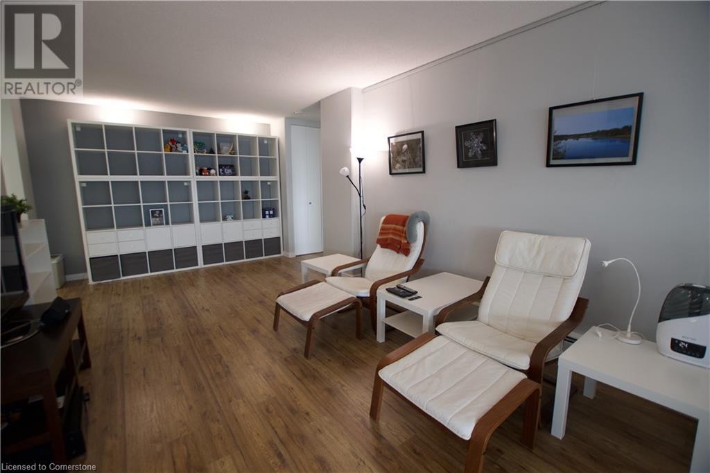 45 Westmount Road N Unit# 602, Waterloo, Ontario  N2L 2R3 - Photo 12 - 40685326