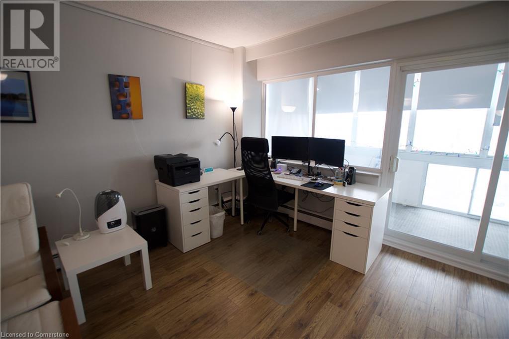 45 Westmount Road N Unit# 602, Waterloo, Ontario  N2L 2R3 - Photo 13 - 40685326