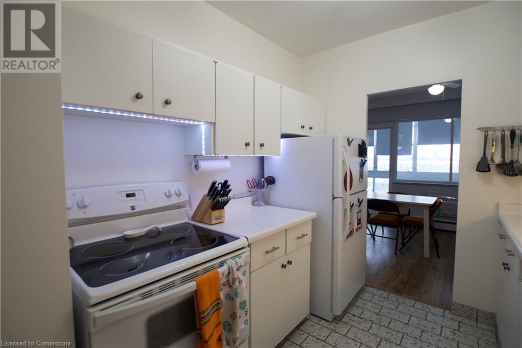 45 Westmount Road N Unit# 602, Waterloo, Ontario  N2L 2R3 - Photo 4 - 40685326