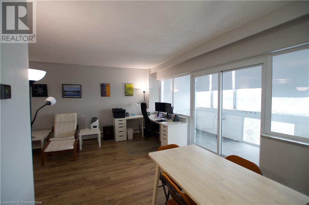 45 Westmount Road N Unit# 602, Waterloo, Ontario  N2L 2R3 - Photo 8 - 40685326