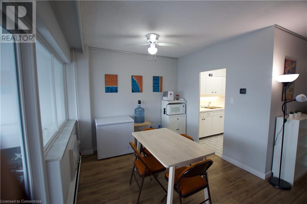 45 Westmount Road N Unit# 602, Waterloo, Ontario  N2L 2R3 - Photo 9 - 40685326