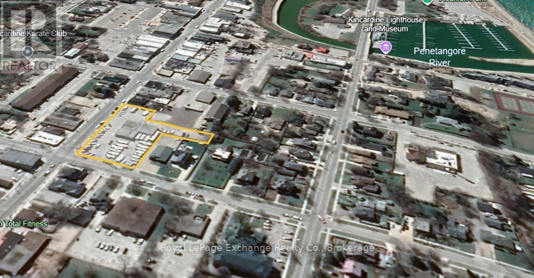 856 Queen Street, Kincardine, Ontario  N2Z 2Y2 - Photo 4 - X11898558