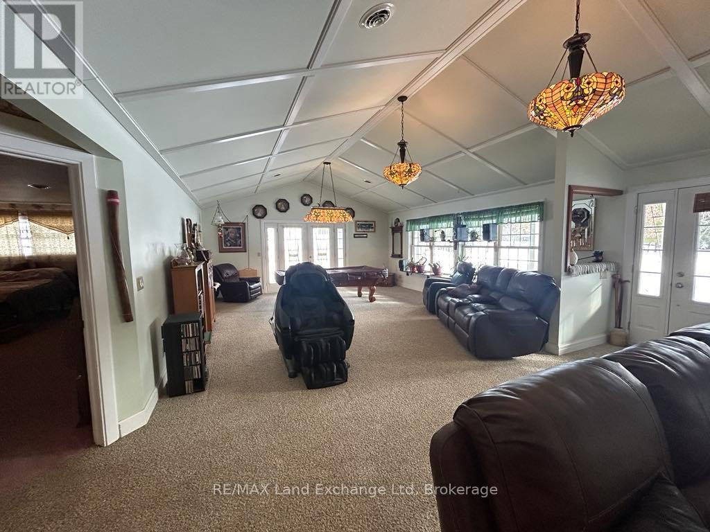 47 Whitechurch Street, Huron-Kinloss, Ontario  N0G 2W0 - Photo 6 - X11898722