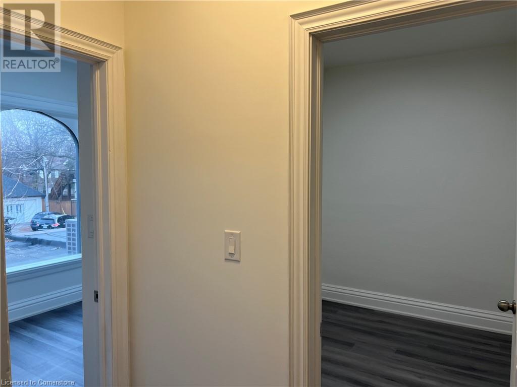 660 Main Street E Unit# 2, Hamilton, Ontario  L8M 1J8 - Photo 11 - 40686164