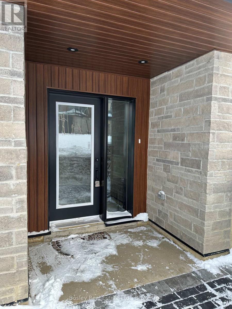 24 - 117 Sladden Court, Blue Mountains, Ontario  N0H 2P0 - Photo 3 - X11891025