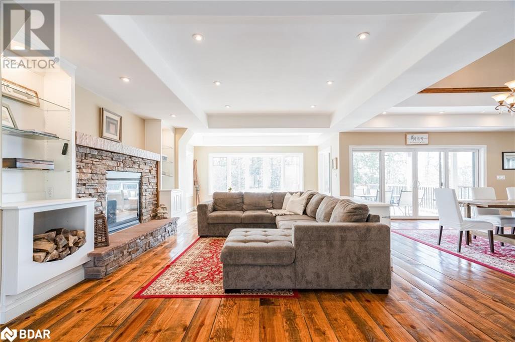 7 Pine Point, Oro-Medonte, Ontario  L4M 4Y8 - Photo 14 - 40670192