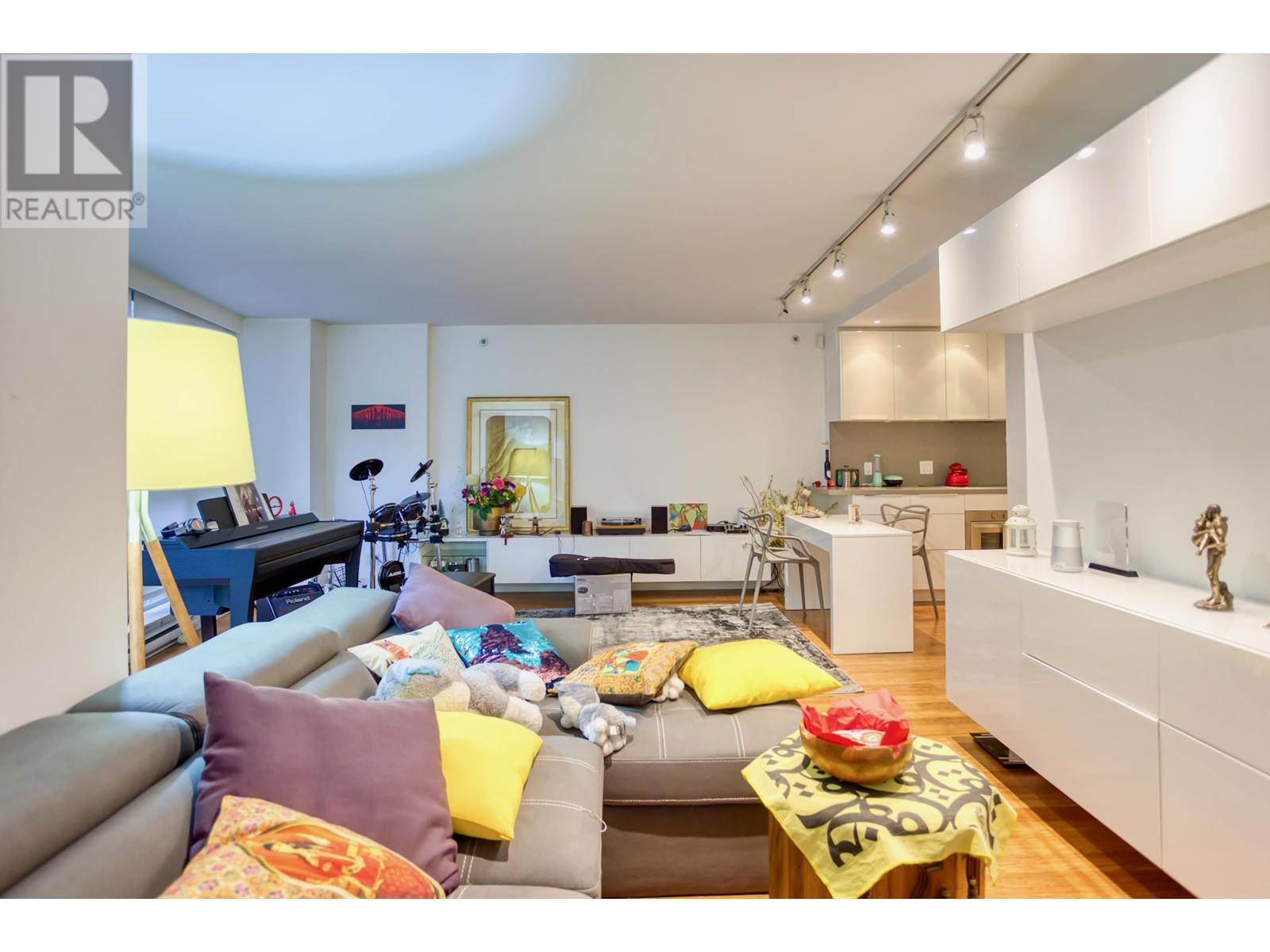 301 930 Cambie Street, Vancouver, British Columbia  V6B 5X6 - Photo 5 - R2951166