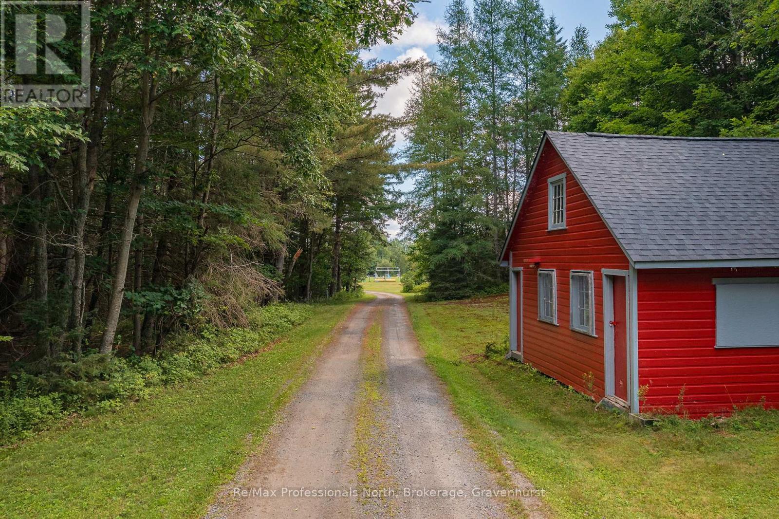 155 Old Centurian Road, Huntsville, Ontario  P1H 2N5 - Photo 10 - X10438329