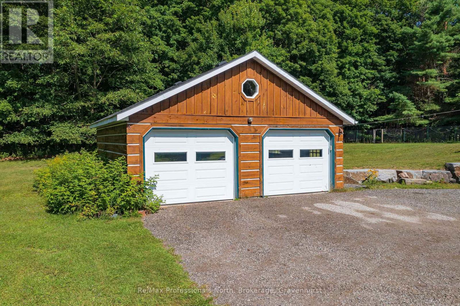 155 Old Centurian Road, Huntsville, Ontario  P1H 2N5 - Photo 13 - X10438329