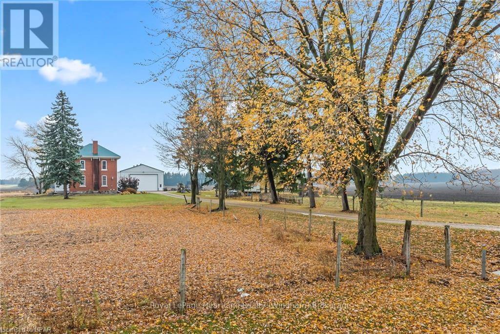 85102 Brussels Line, Huron East, Ontario  N0G 1H0 - Photo 12 - X11898482