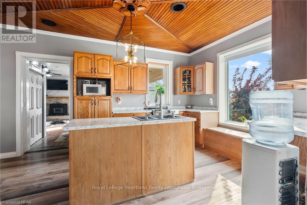 85102 Brussels Line, Huron East, Ontario  N0G 1H0 - Photo 29 - X11898482