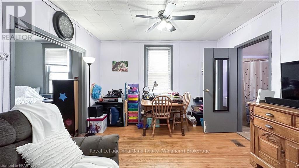 3064 Patrick Street, Howick, Ontario  N0G 1V0 - Photo 9 - X11898500