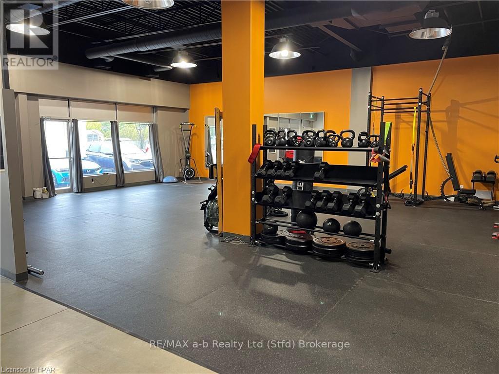 C8/9 - 804 Ontario Street, Stratford, Ontario  N5A 3K1 - Photo 4 - X11898514