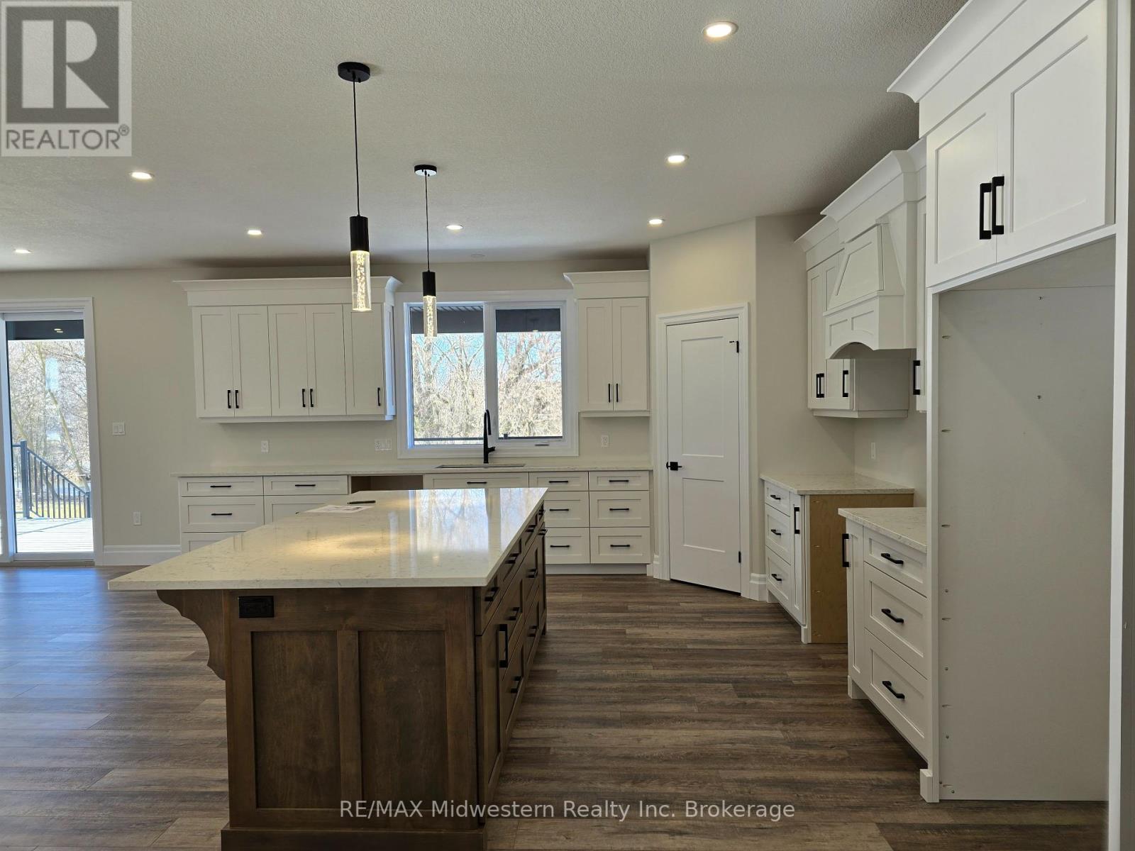 475 Keeso Lane, North Perth, Ontario  N4W 0J3 - Photo 4 - X11898520